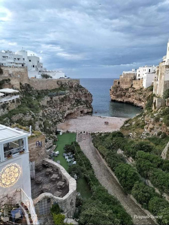 Roslivia Apartment Polignano a Mare Bagian luar foto